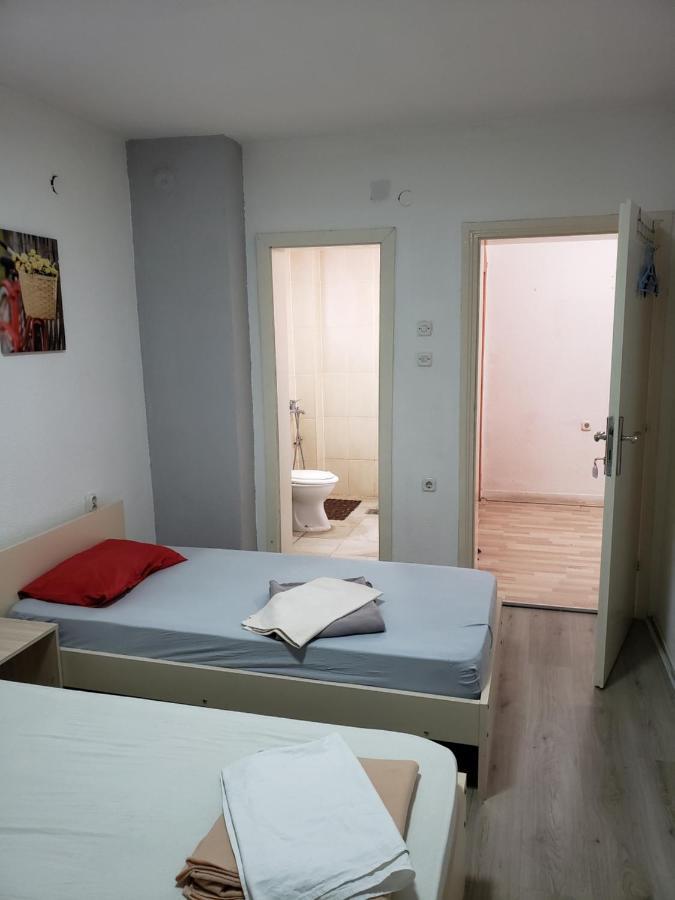 Hostel Bela Ohrid Bagian luar foto