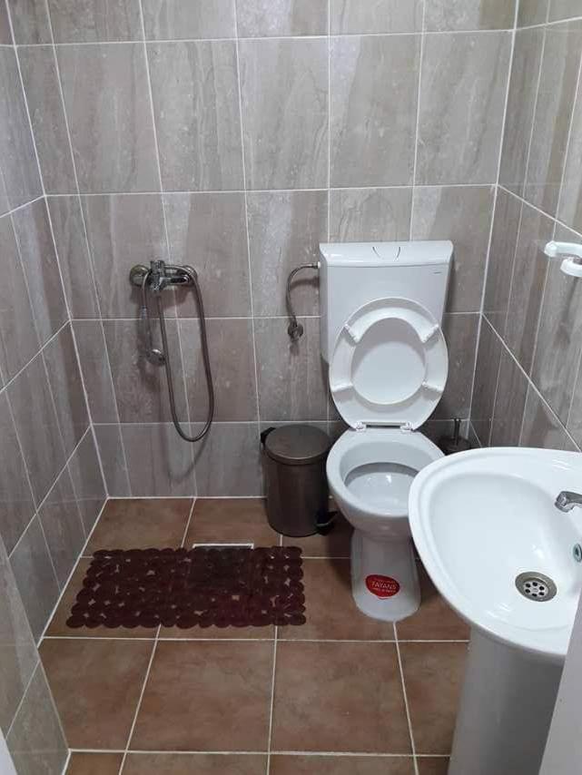 Hostel Bela Ohrid Bagian luar foto