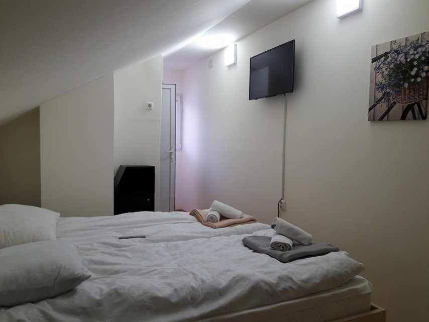 Hostel Bela Ohrid Bagian luar foto